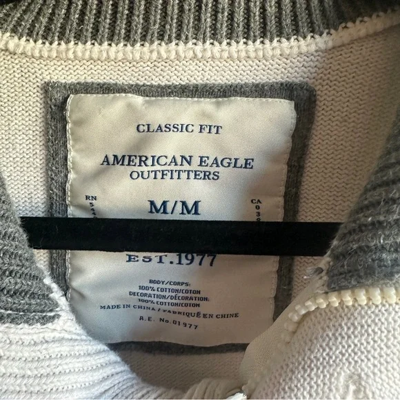 American Eagle Y2K Quarter Zip/Button Up Heavy Knit Sweater Classic Fit‎ Sz M - Picture 4 of 10